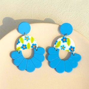 NEW blue floral earrings
